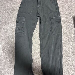Women’s American Eagle Outfitters Light Grey Cargo Pants